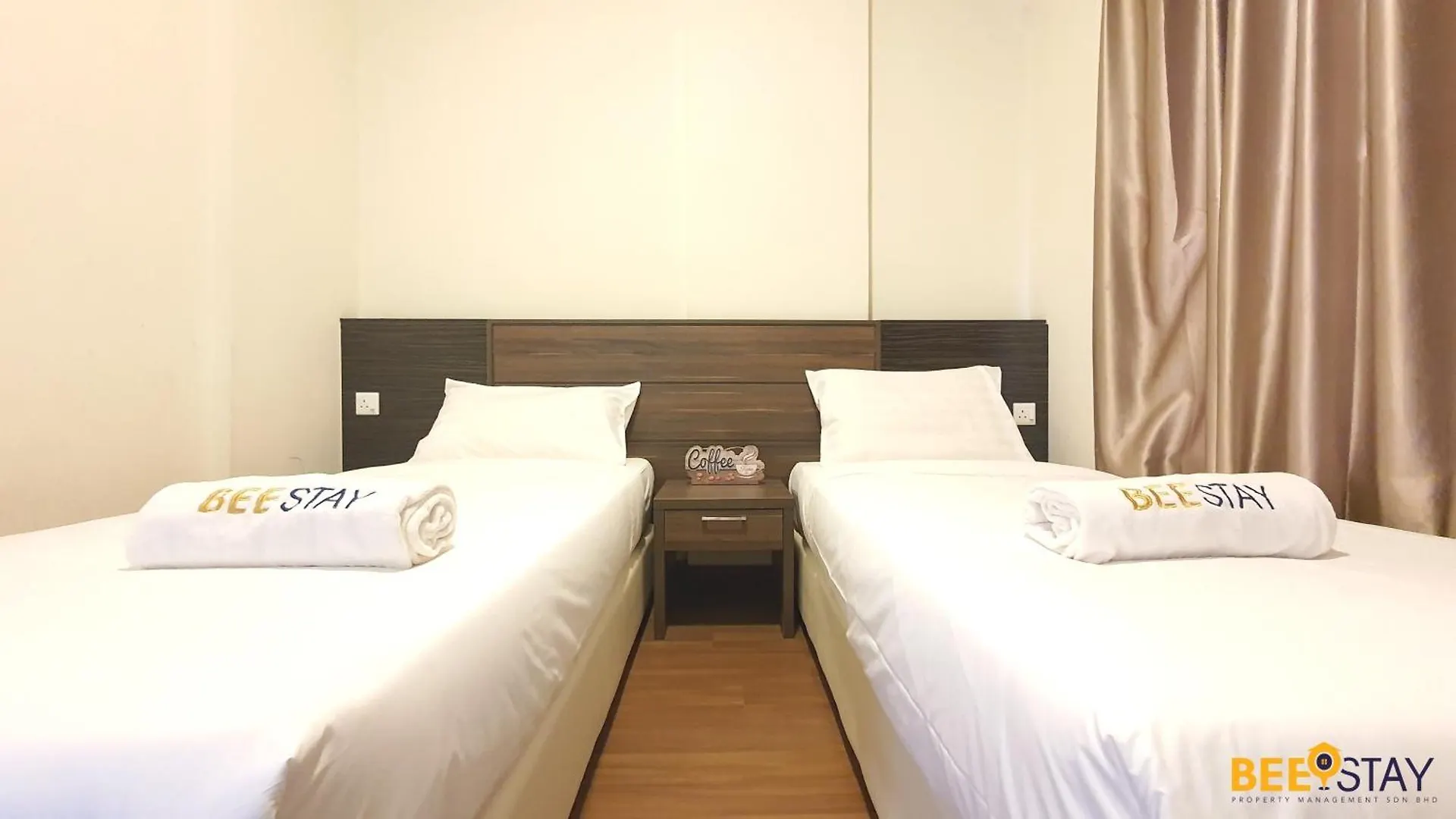 Melaka B- Lagoon Resort Free 4 & 6 Waterpark Ticket